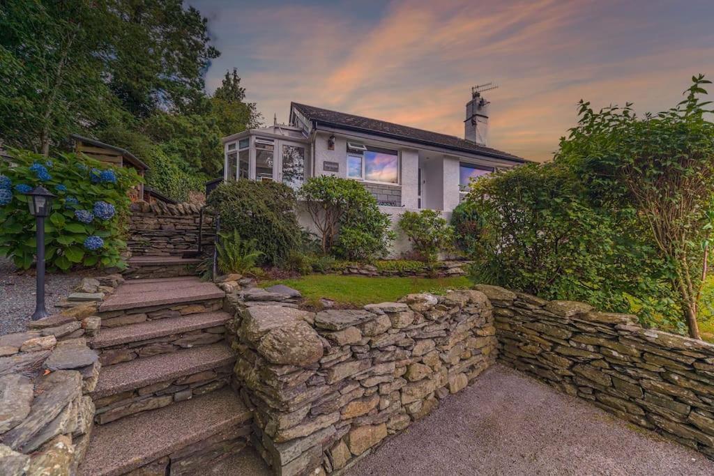 Wayside Staveley (Cumbria)